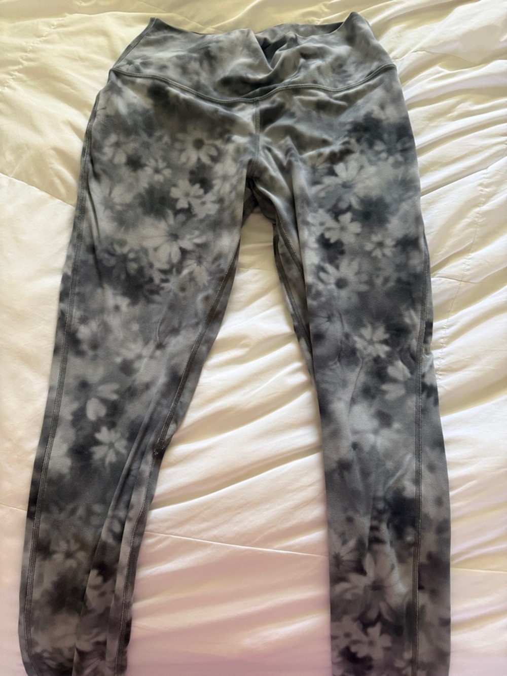 Lululemon Floral Tie-Dye Leggings (worn once)